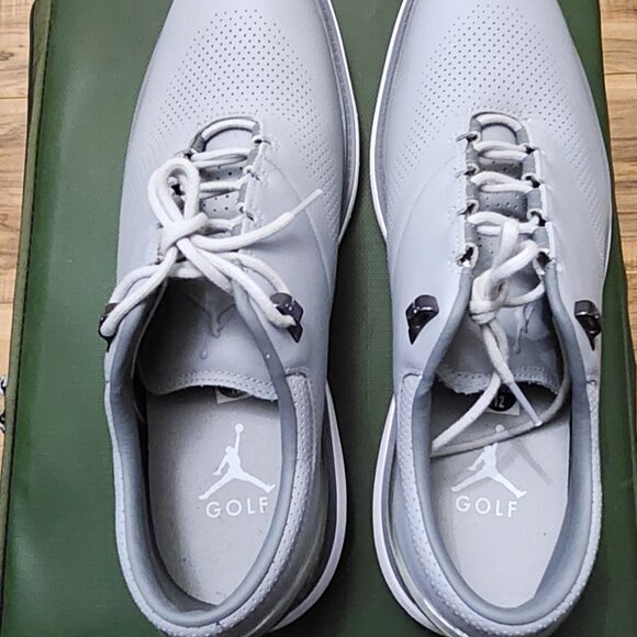 Men\'s Jordan AD4 golf shoes